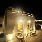 Aether Mykonos 3br With Serene Port & Town Views Villa Tourlos