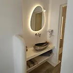 Aether Mykonos 3br With Serene Port & Town Views 图罗斯