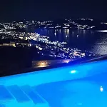 Aether Mykonos 3br With Serene Port & Town Views Túrlosz
