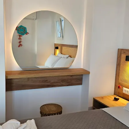 Aether Mykonos 3br With Serene Port & Town Views