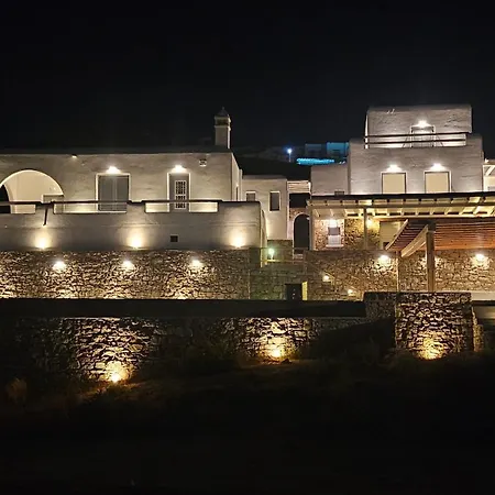 Willa Aether Mykonos 3br With Serene Port & Town Views Tourlos